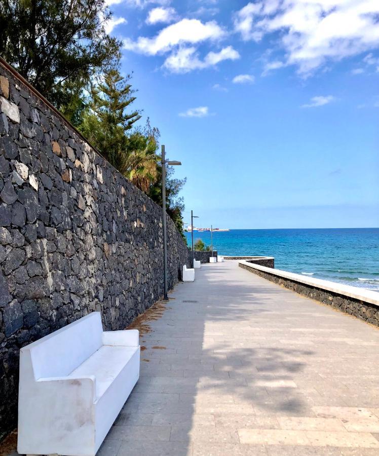 Fuerteventura Beach Vacations And Blue Mango Surf&Fitness Center At Charco 罗萨里奥港 外观 照片