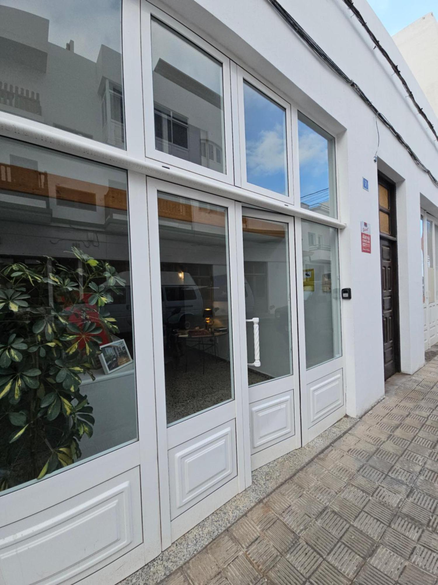 Fuerteventura Beach Vacations And Blue Mango Surf&Fitness Center At Charco 罗萨里奥港 外观 照片